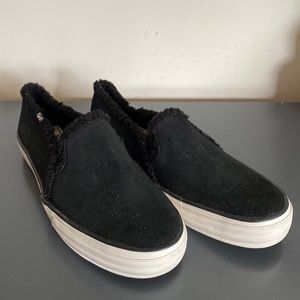 Suede/Sherpa Fleecy Keds